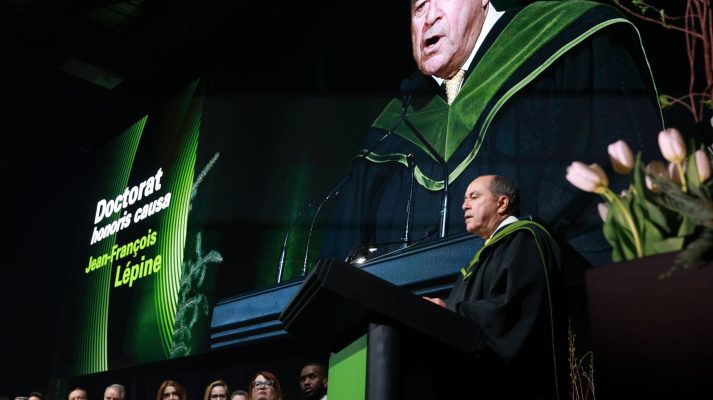 2J9A7716
