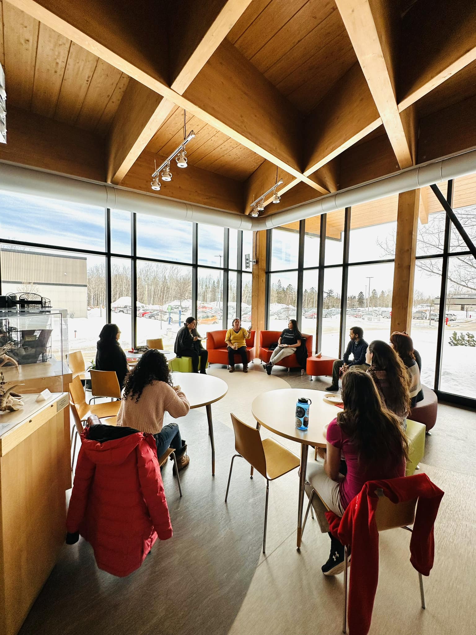 Enseigner avec et pour les Premiers Peuples – Ressources pédagogiques