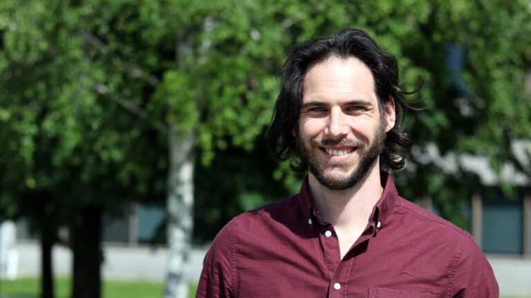 [Portrait de prof] Brice Favier-Ambrosini consacre ses recherches à l’éducation à la santé