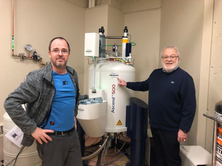 Le Centre de transformation et de valorisation de bioproduits se dote d’un spectromètre de résonance magnétique nucléaire