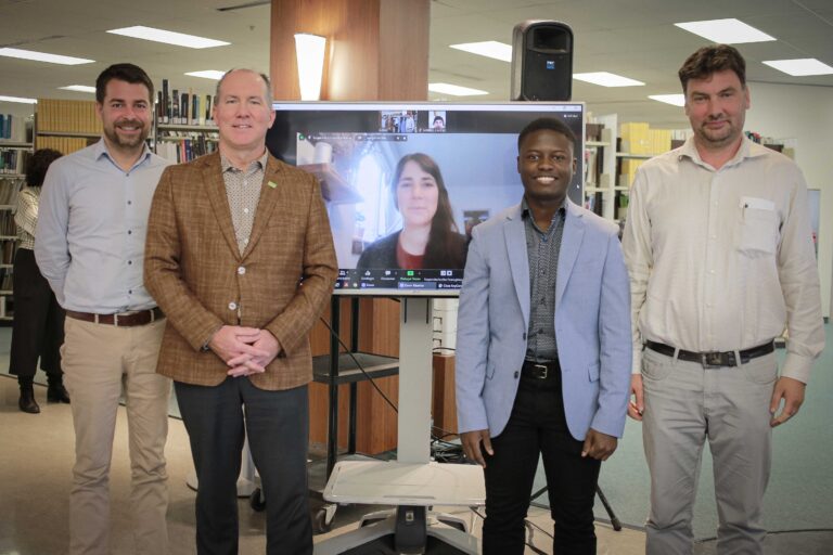 L’UQAC décerne les médailles du Gouverneur général du Canada