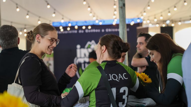 Rentrée universitaire : les Inuk donnent le ton avec un 5 à 7 festif