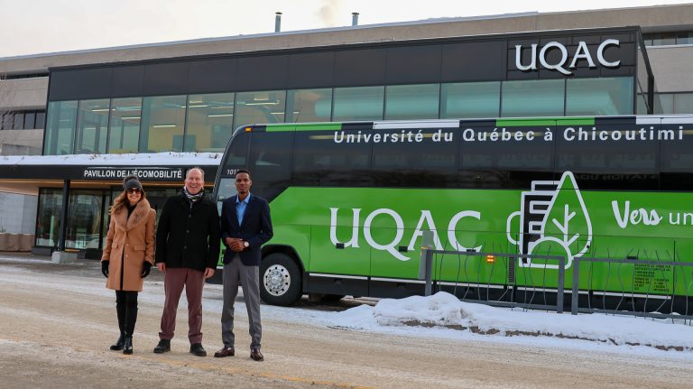 La navette Alma-UQAC poursuit sa trajectoire vers un campus plus durable