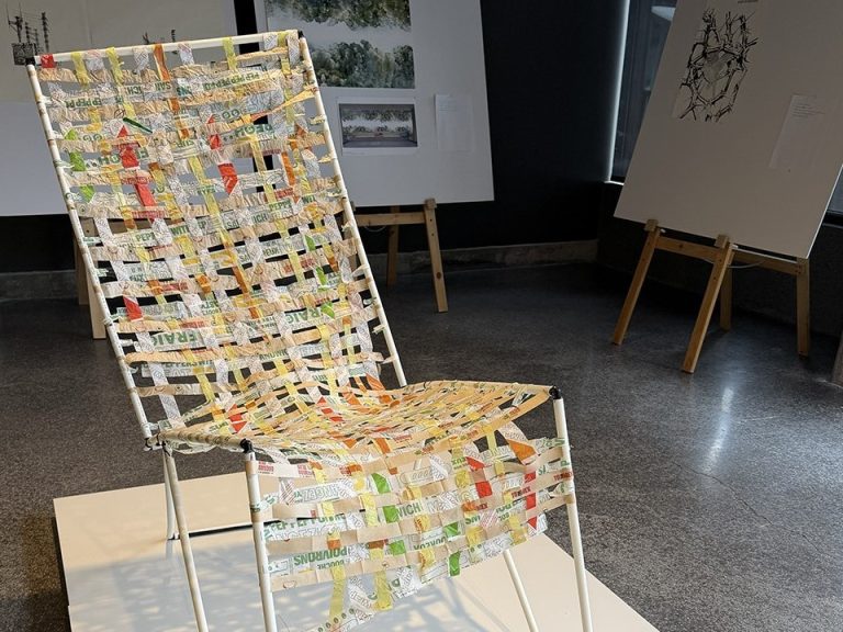 Une exposition pour mettre en lumière la créativité étudiante en arts