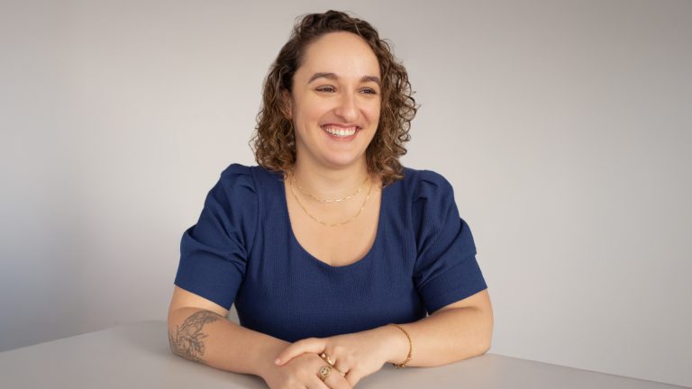 Mélanie Ederer, nouvelle professeure d&rsquo;intervention collective en travail social