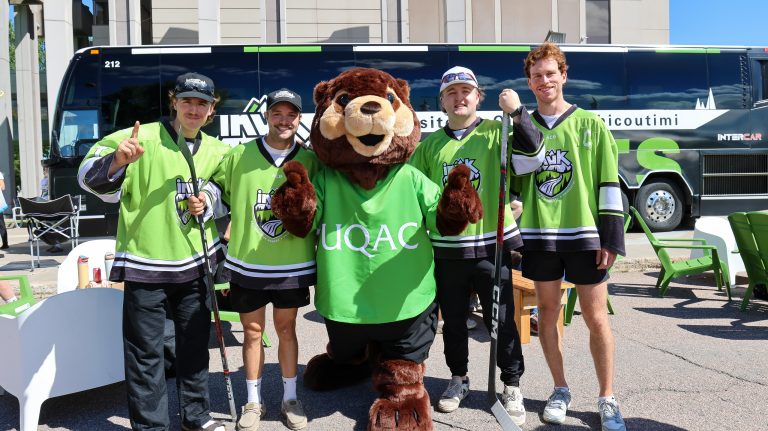 Une nouvelle mascotte fait son entrée à l&rsquo;UQAC