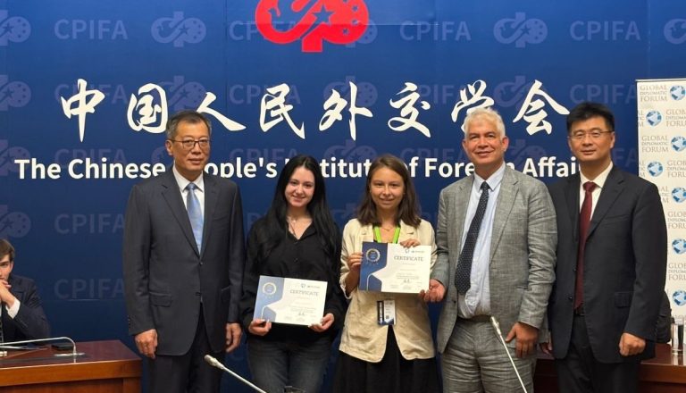 Une étudiante de l&rsquo;UQAC prend part à un important forum diplomatique en Chine